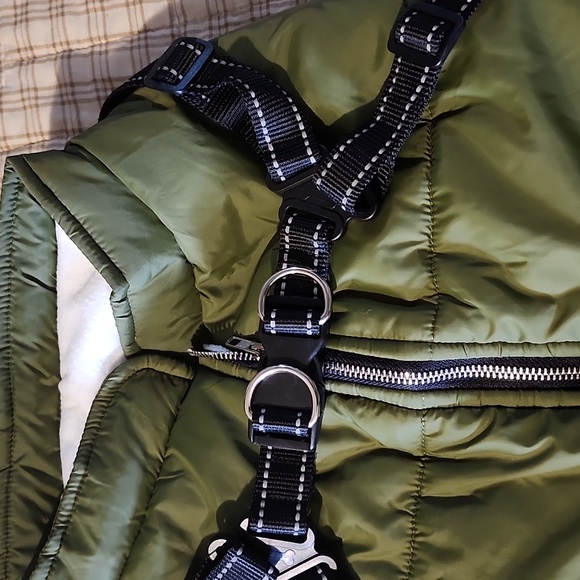 Winter dog vest NWOT - Picture 2 of 4